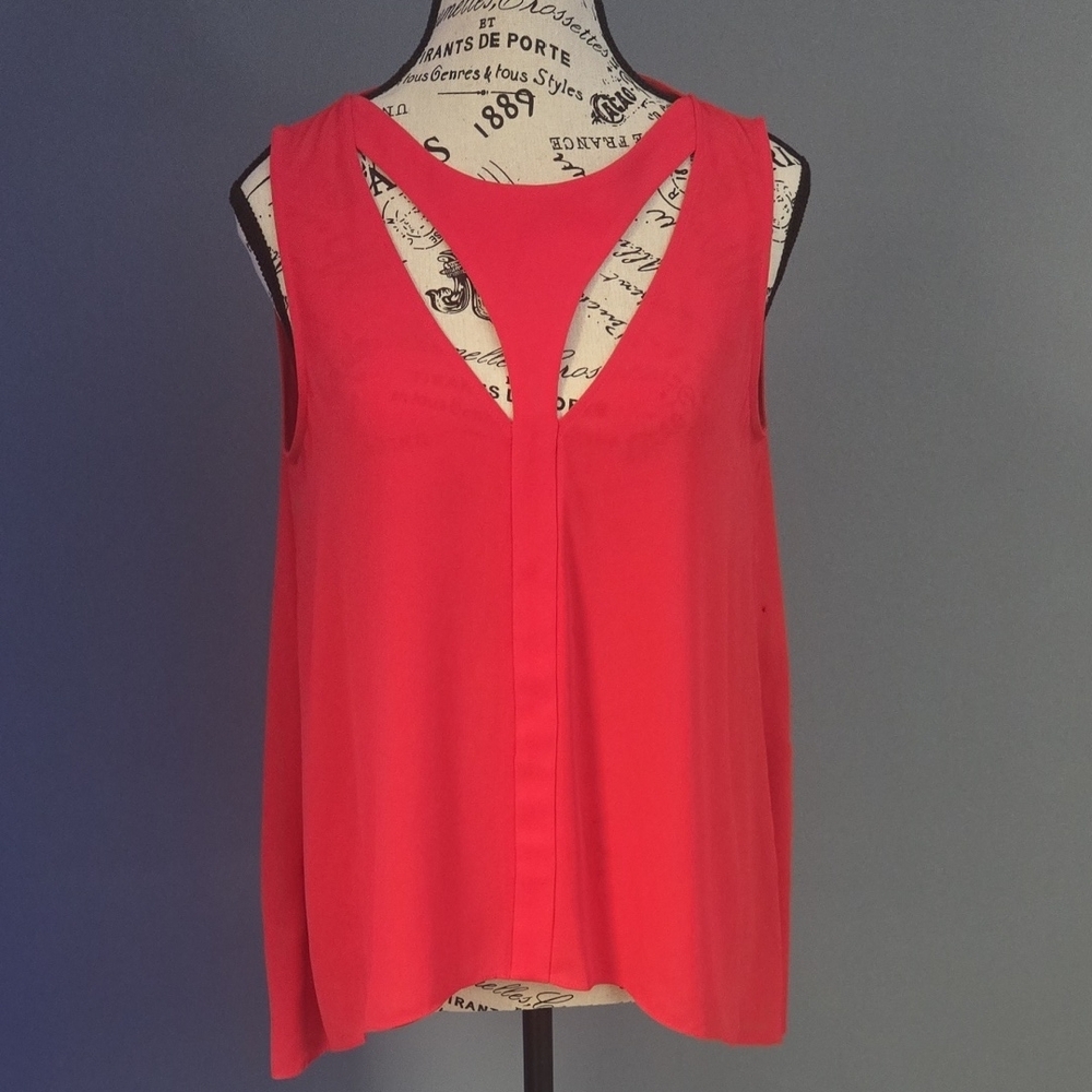 BCBGMAXAZRIA Women's Sleeveless Pink Top